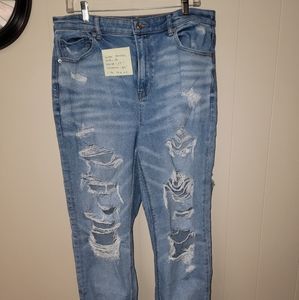 American eagle mom jeans